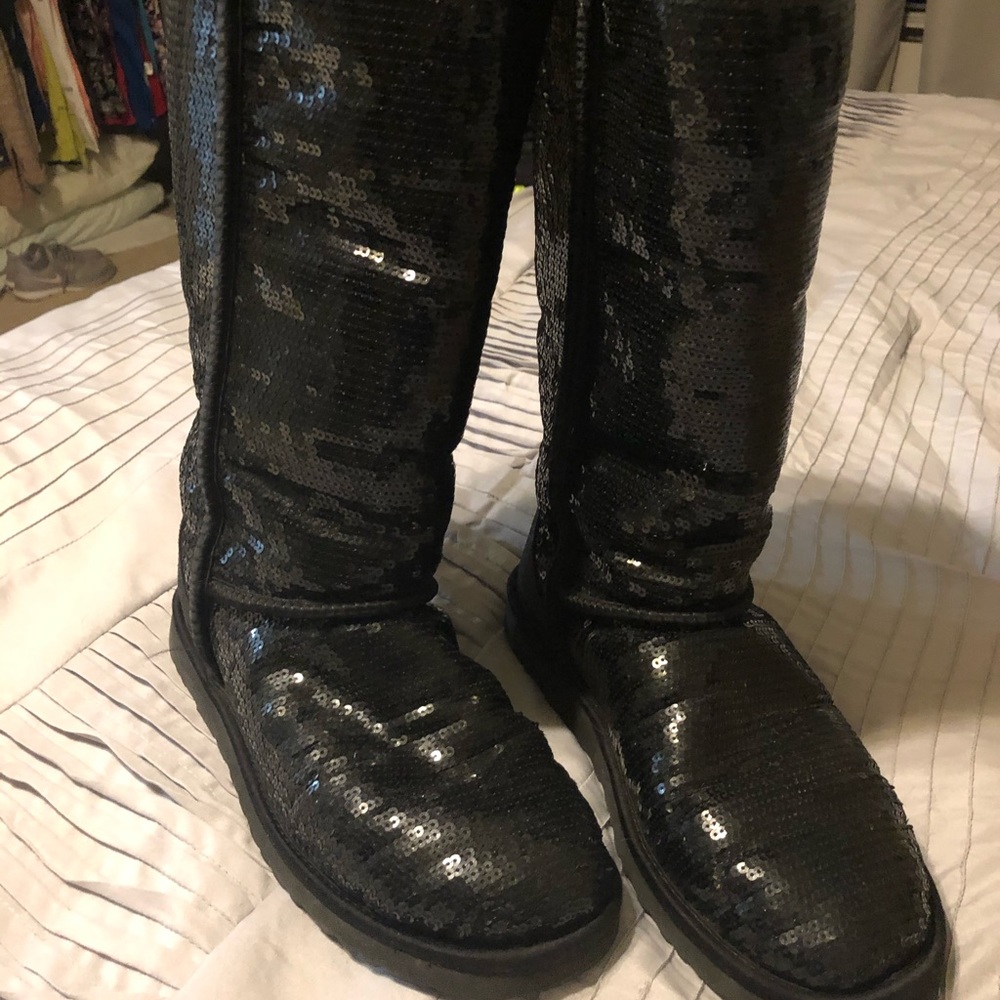 Classic tall sparkle UGGS